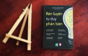 "Rèn Luyện Tư Duy Phản Biện" - Albert Rutherford